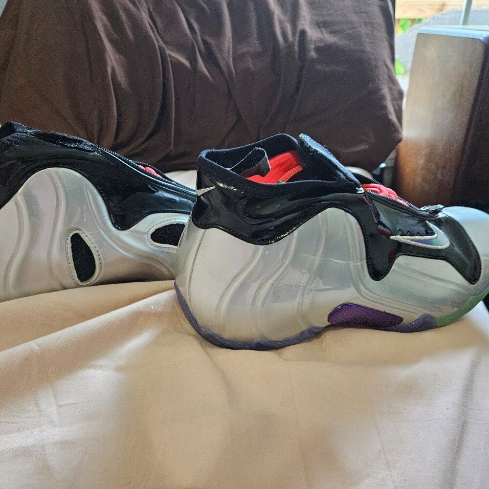 Nike basketball shoes